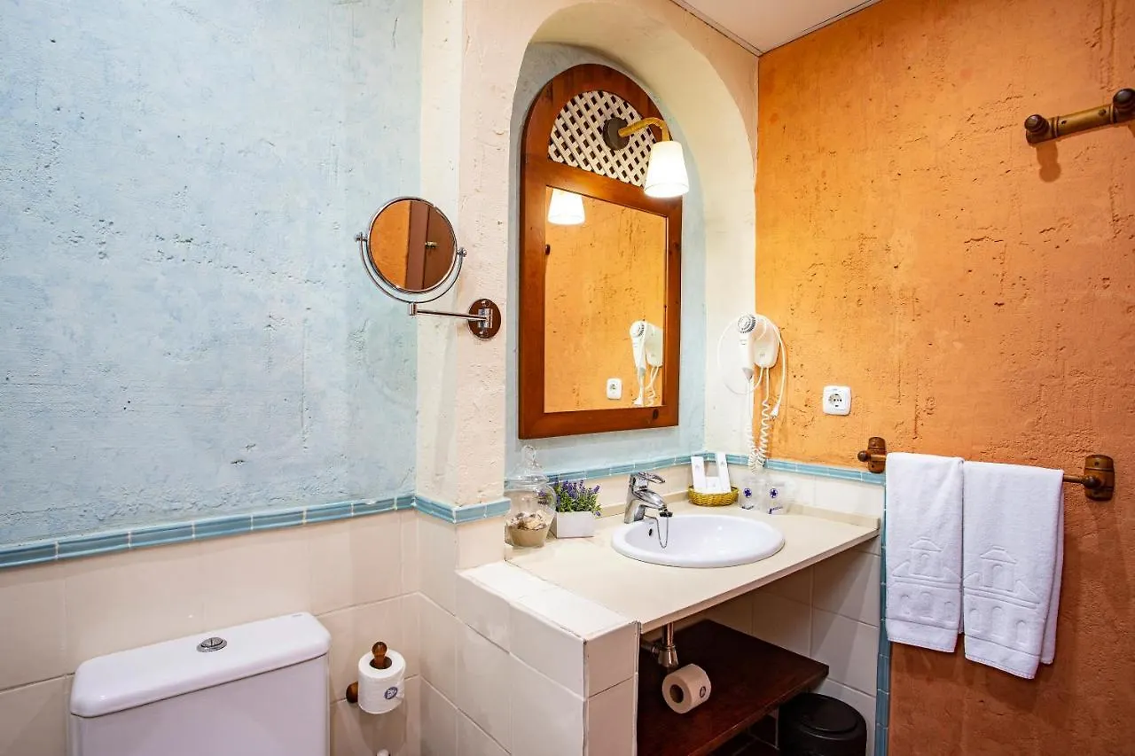 Apartahotel La Espadana Rota Apartment