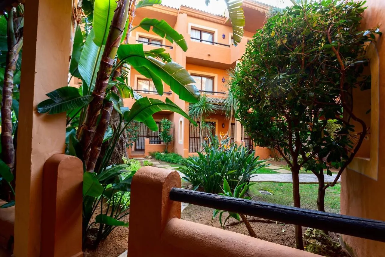 Apartahotel La Espadana Rota 3*,
