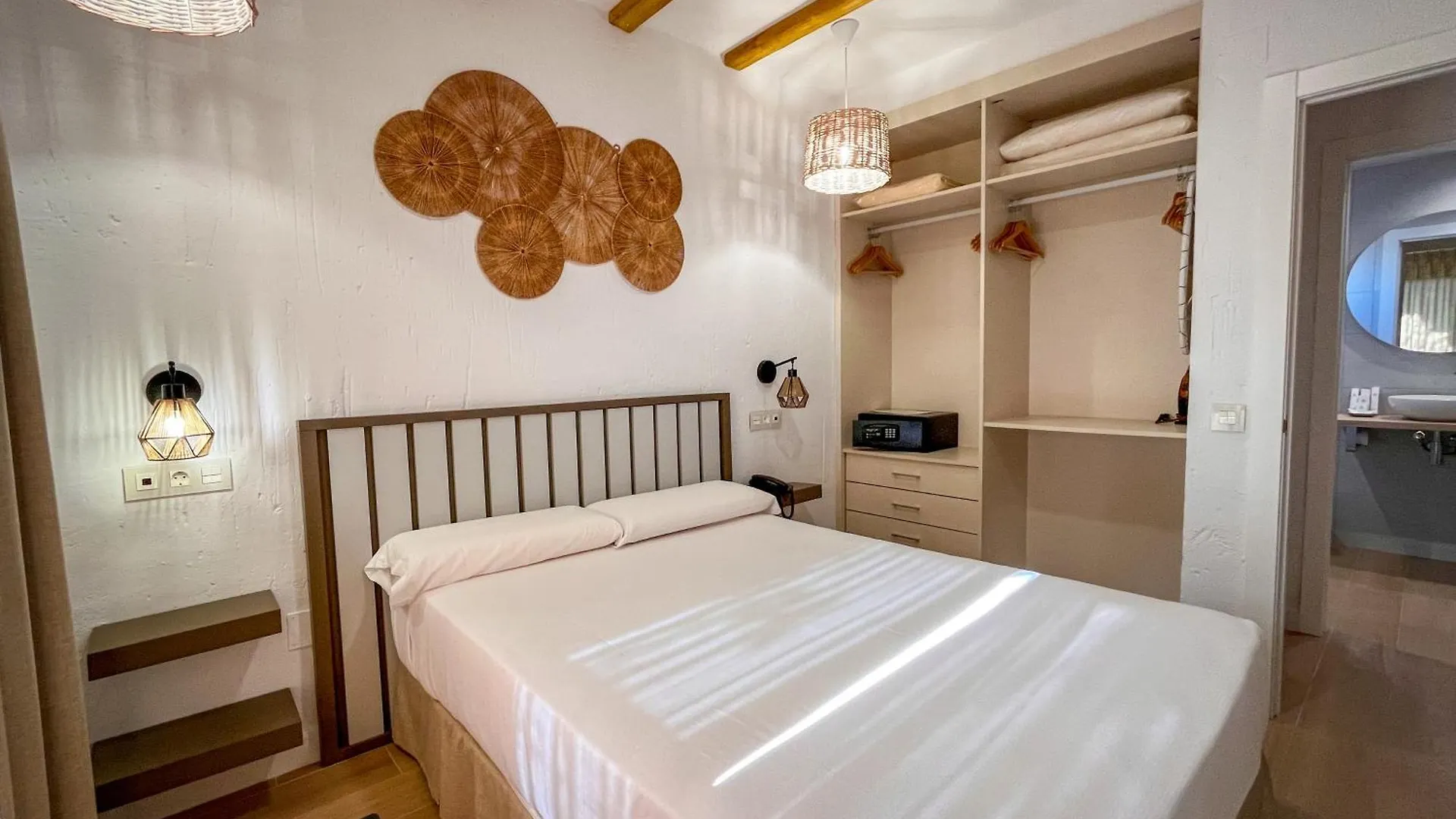 Apartahotel La Espadana Rota