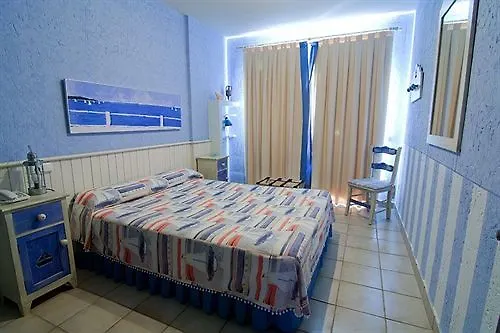 Apartahotel La Espadana Rota Apartment